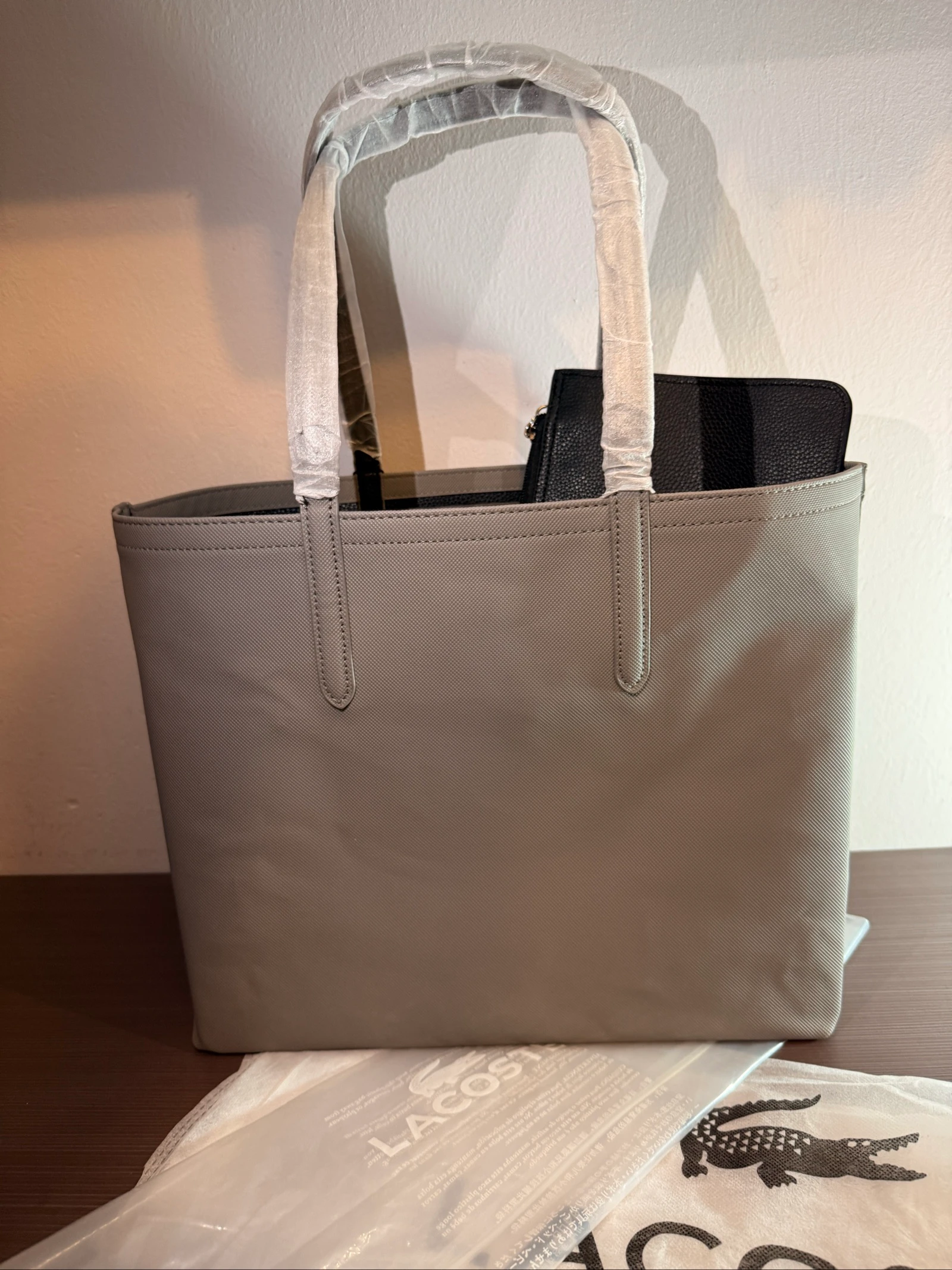 Lacoste reversible tote bag - Gray and Black – photo 7
